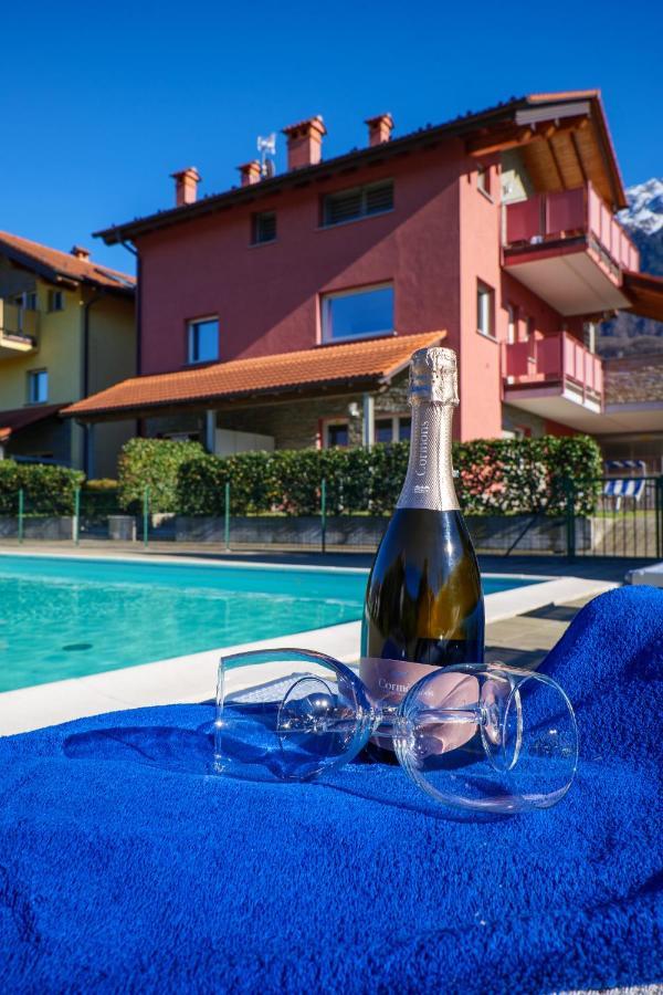 Residence Girasole Casa Rossa B Colico Exterior photo